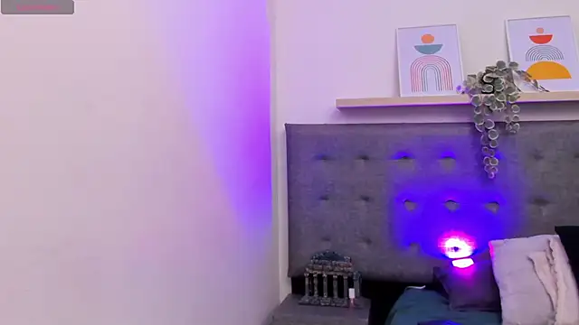 Snapshot of harper_brown1 chatting on November 17, 2025, 11:21 pm harper brown1 online show from November 17, 2025, 11:21 pm