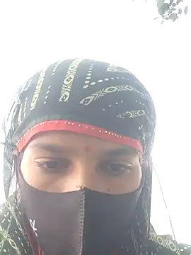 Snapshot of Pooja_suhani chatting on October 13, 2025, 6:57 am Pooja suhani online show from October 13, 2025, 6:57 am