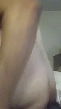 Snapshot of rixxoio chatting on November 16, 2025, 8:14 pm rixxoio online show from November 16, 2025, 8:14 pm