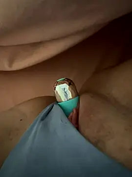 Snapshot of milenaporno chatting on November 4, 2025, 11:09 am milenaporno online show from November 4, 2025, 11:09 am