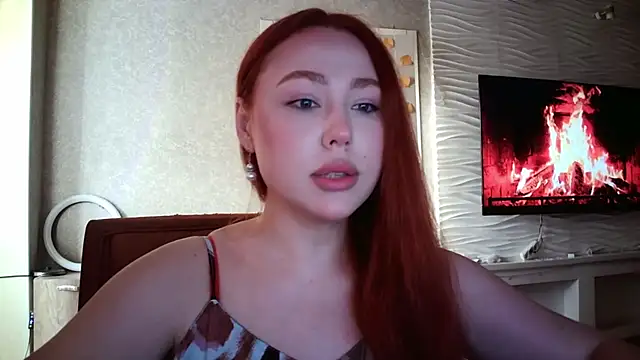 LolaMint  online show from November 17, 2025, 10:32 am