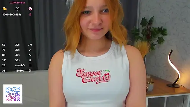 Snapshot of MelodySeelbach chatting on October 19, 2025, 4:02 am MelodySeelbach online show from October 19, 2025, 4:02 am
