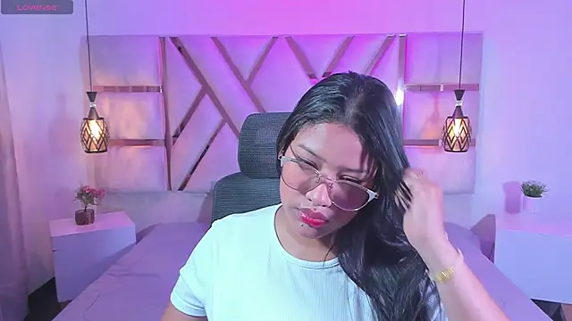 Snapshot of natachacole chatting on October 13, 2025, 11:10 am natachacole online show from October 13, 2025, 11:10 am
