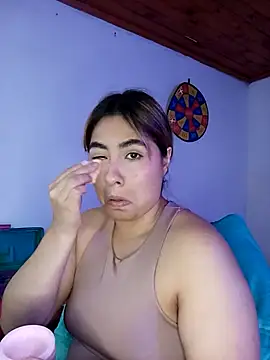 sofiazaf5 online show from December 19, 2025, 2:46 pm