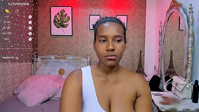 Snapshot of Marlen_clk chatting on October 15, 2025, 7:25 pm Marlen clk online show from October 15, 2025, 7:25 pm