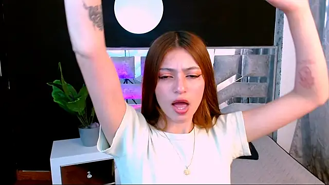 viky evanss online show from October 15, 2025, 7:03 pm