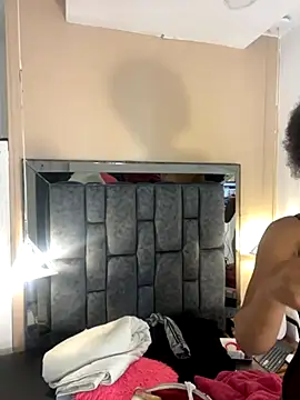 SofiRuiz  online show from November 11, 2025, 3:39 am