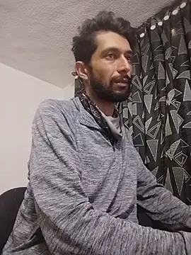 Snapshot of elFlaco69420 chatting on October 18, 2025, 6:05 am elFlaco69420 online show from October 18, 2025, 6:05 am