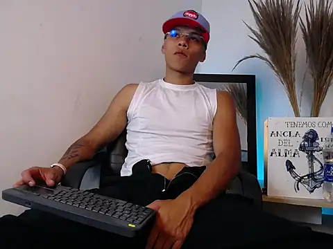 Snapshot of Jordan_Kiing chatting on October 17, 2025, 8:55 pm Jordan Kiing online show from October 17, 2025, 8:55 pm