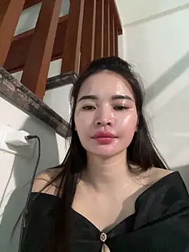 Snapshot of Mina2k chatting on October 13, 2025, 5:40 am Mina2k online show from October 13, 2025, 5:40 am