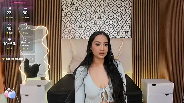 Snapshot of BEELLA_TAY1 chatting on November 12, 2025, 3:45 pm BEELLA TAY1 online show from November 12, 2025, 3:45 pm