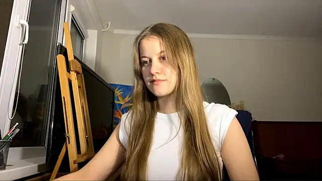Snapshot of SeritaPicketta chatting on October 19, 2025, 3:56 pm SeritaPicketta online show from October 19, 2025, 3:56 pm