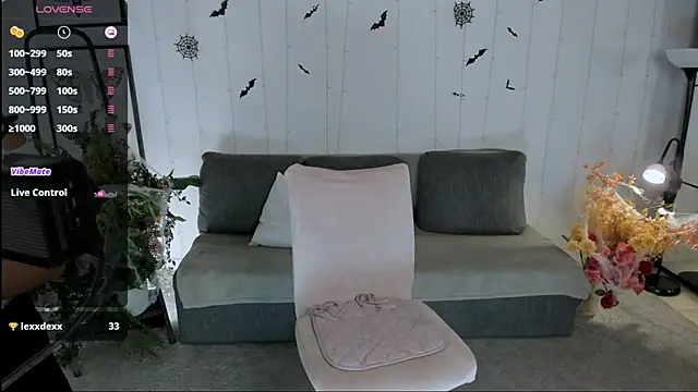 Snapshot of Erika_Kim chatting on October 25, 2025, 5:48 am Erika Kim online show from October 25, 2025, 5:48 am