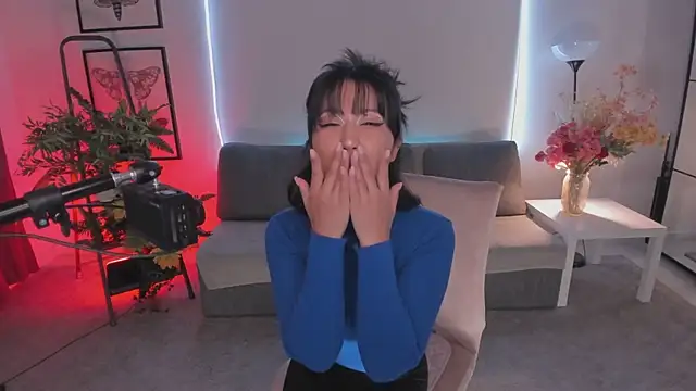 Snapshot of Erika_Kim chatting on November 22, 2025, 5:50 am Erika Kim online show from November 22, 2025, 5:50 am