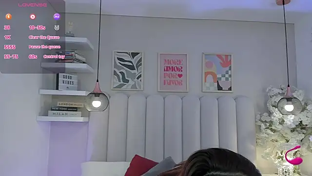 Snapshot of Isabella__gonzalez_ chatting on October 25, 2025, 3:58 am Isabella gonzalez online show from October 25, 2025, 3:58 am