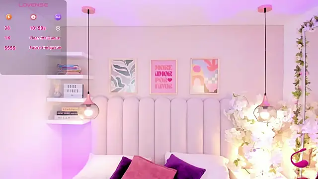 Snapshot of Isabella__gonzalez_ chatting on November 14, 2025, 3:27 am Isabella gonzalez online show from November 14, 2025, 3:27 am