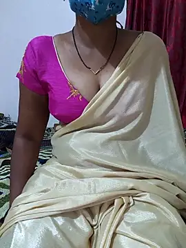 Snapshot of Best_Kannada_Couple chatting on October 18, 2025, 5:21 am Best Kannada Couple online show from October 18, 2025, 5:21 am