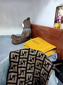 Labi2k online show from November 23, 2025, 2:17 pm