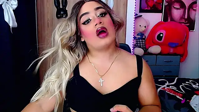 Snapshot of Sofiabigcock22 chatting on October 29, 2025, 11:39 pm Sofiabigcock22 online show from October 29, 2025, 11:39 pm