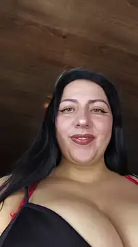 kitten25-hott online show from November 28, 2025, 1:30 am