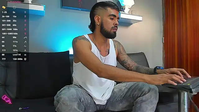 Snapshot of black_kameron_ chatting on October 28, 2025, 9:50 pm black kameron  online show from October 28, 2025, 9:50 pm