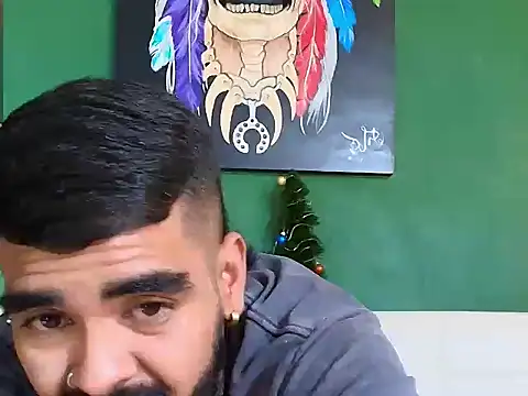 Snapshot of black_kameron_ chatting on November 26, 2025, 8:32 pm black kameron online show from November 26, 2025, 8:32 pm