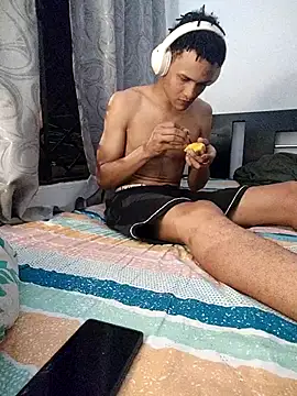 Snapshot of Ruberga20 chatting on October 28, 2025, 7:23 am Ruberga20 online show from October 28, 2025, 7:23 am