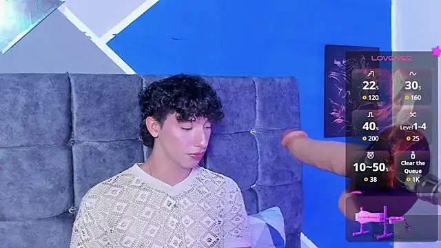 kalet-skinny online show from November 13, 2025, 4:11 am