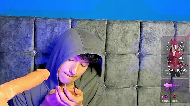 kalet-skinny online show from December 3, 2025, 2:59 pm