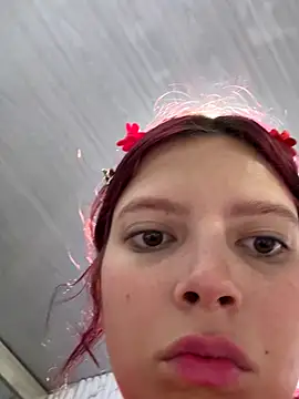 l0lita sweet online show from October 29, 2025, 10:17 am