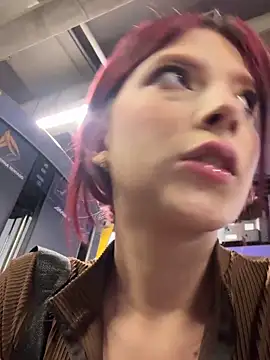 l0lita sweet online show from October 30, 2025, 11:49 pm