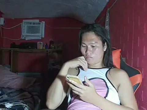 Snapshot of sexychekaiixxx chatting on November 11, 2025, 11:32 am sexychekaiixxx online show from November 11, 2025, 11:32 am