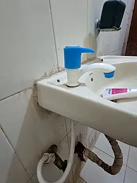 crawlerdrill online show from November 22, 2025, 2:43 am