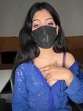 Snapshot of hey_wifey chatting on October 15, 2025, 2:28 pm hey wifey online show from October 15, 2025, 2:28 pm