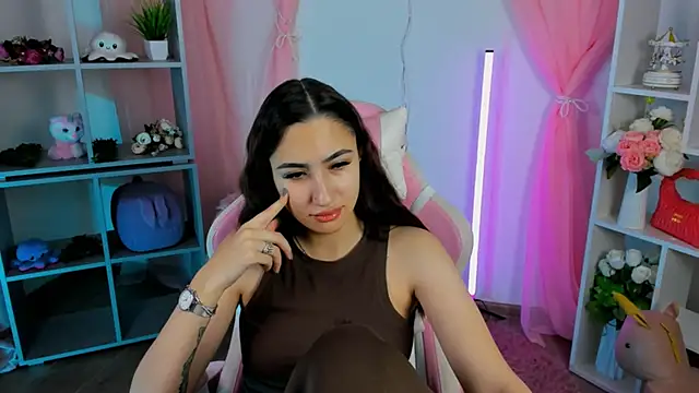 Snapshot of RebeckaThornton chatting on November 26, 2025, 12:39 pm RebeckaThornton online show from November 26, 2025, 12:39 pm