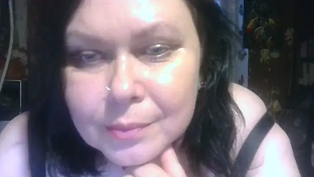 CharleeKendall online show from November 24, 2025, 11:21 am