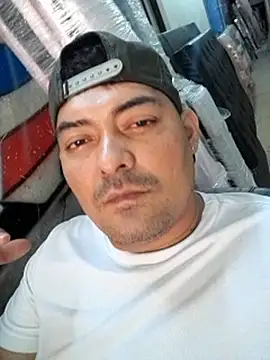 Snapshot of sexyandres_23 chatting on November 24, 2025, 6:51 pm sexyandres 23 online show from November 24, 2025, 6:51 pm