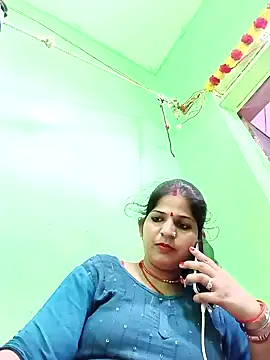 Snapshot of Karishma_cute chatting on October 21, 2025, 10:05 am Karishma cute online show from October 21, 2025, 10:05 am