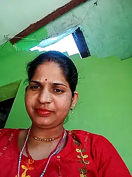 Snapshot of Karishma_cute chatting on November 11, 2025, 7:30 am Karishma cute online show from November 11, 2025, 7:30 am