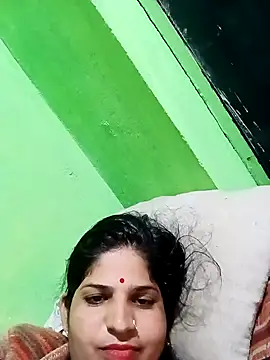 Snapshot of Karishma_cute chatting on November 17, 2025, 12:38 am Karishma cute online show from November 17, 2025, 12:38 am