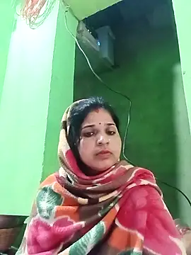 Snapshot of Karishma_cute chatting on November 25, 2025, 11:21 am Karishma cute online show from November 25, 2025, 11:21 am