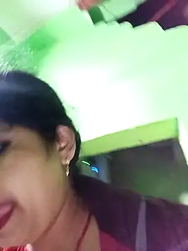 Snapshot of Karishma_cute chatting on December 3, 2025, 5:44 pm Karishma cute online show from December 3, 2025, 5:44 pm