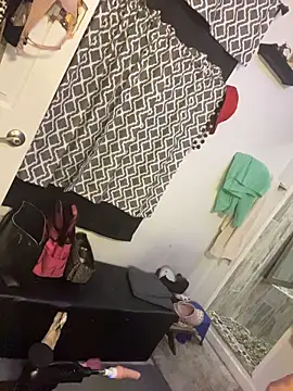 Snapshot of queenkelly1234 chatting on November 15, 2025, 12:34 pm queenkelly1234 online show from November 15, 2025, 12:34 pm