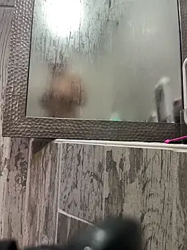 Snapshot of queenkelly1234 chatting on November 18, 2025, 11:03 am queenkelly1234 online show from November 18, 2025, 11:03 am