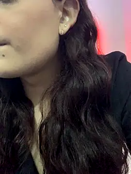 La-Gatiita-trans online show from December 2, 2025, 9:32 pm