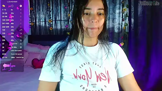 HaannaAGT online show from November 13, 2025, 7:13 pm