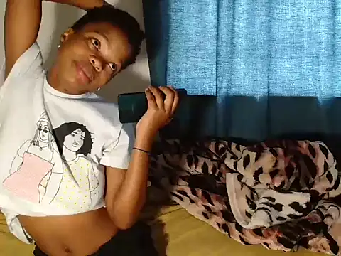 SexyLatoya05 online show from October 27, 2025, 6:50 am