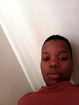 SexyLatoya05 online show from December 5, 2025, 6:22 am