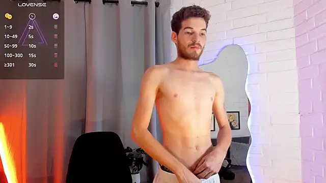 MATEO HUNTER online show from November 7, 2025, 4:01 am