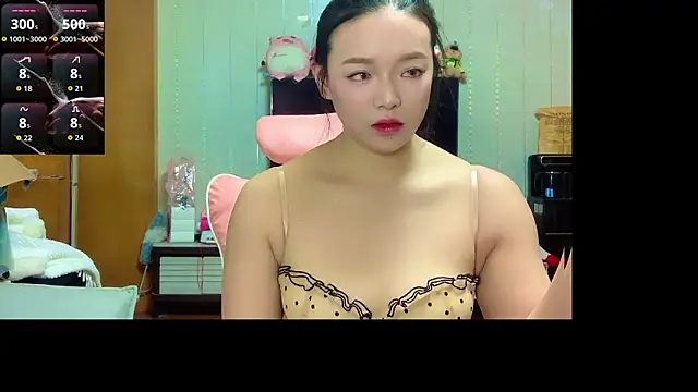 Snapshot of Mimi-777 chatting on October 21, 2025, 10:05 am Mimi-777 online show from October 21, 2025, 10:05 am